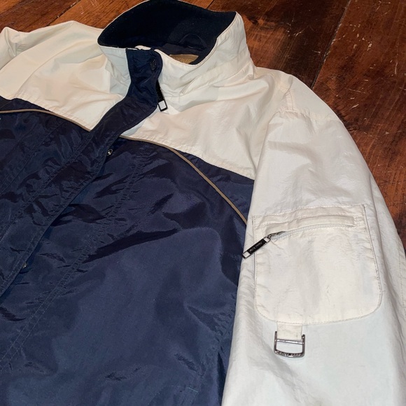 Point Zero jacket - Picture 2 of 4